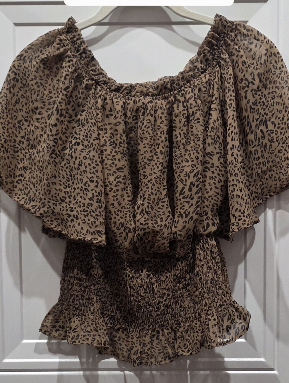 She & Sky Off-Shoulder Leopard Print Women’s Top